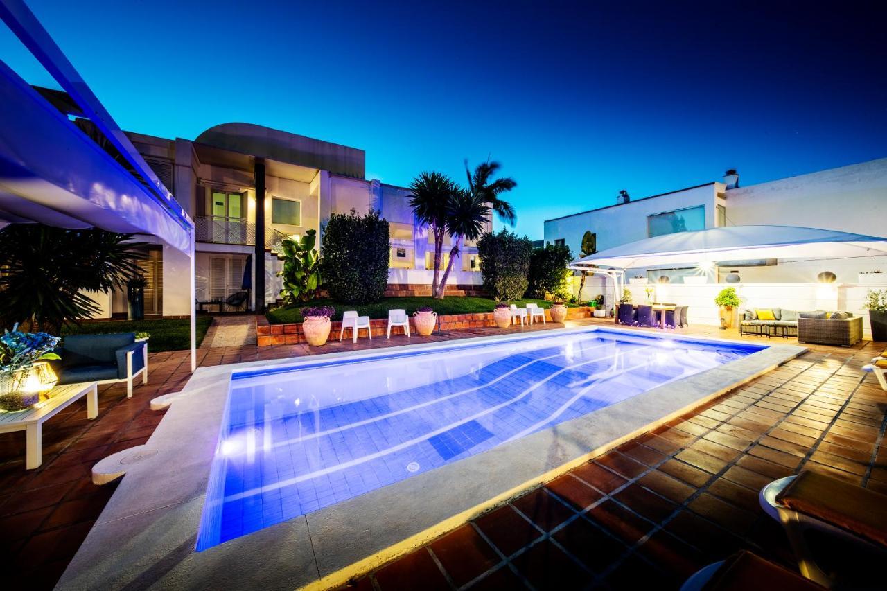 Casa Arena Sevilla Bed & Breakfast 3*