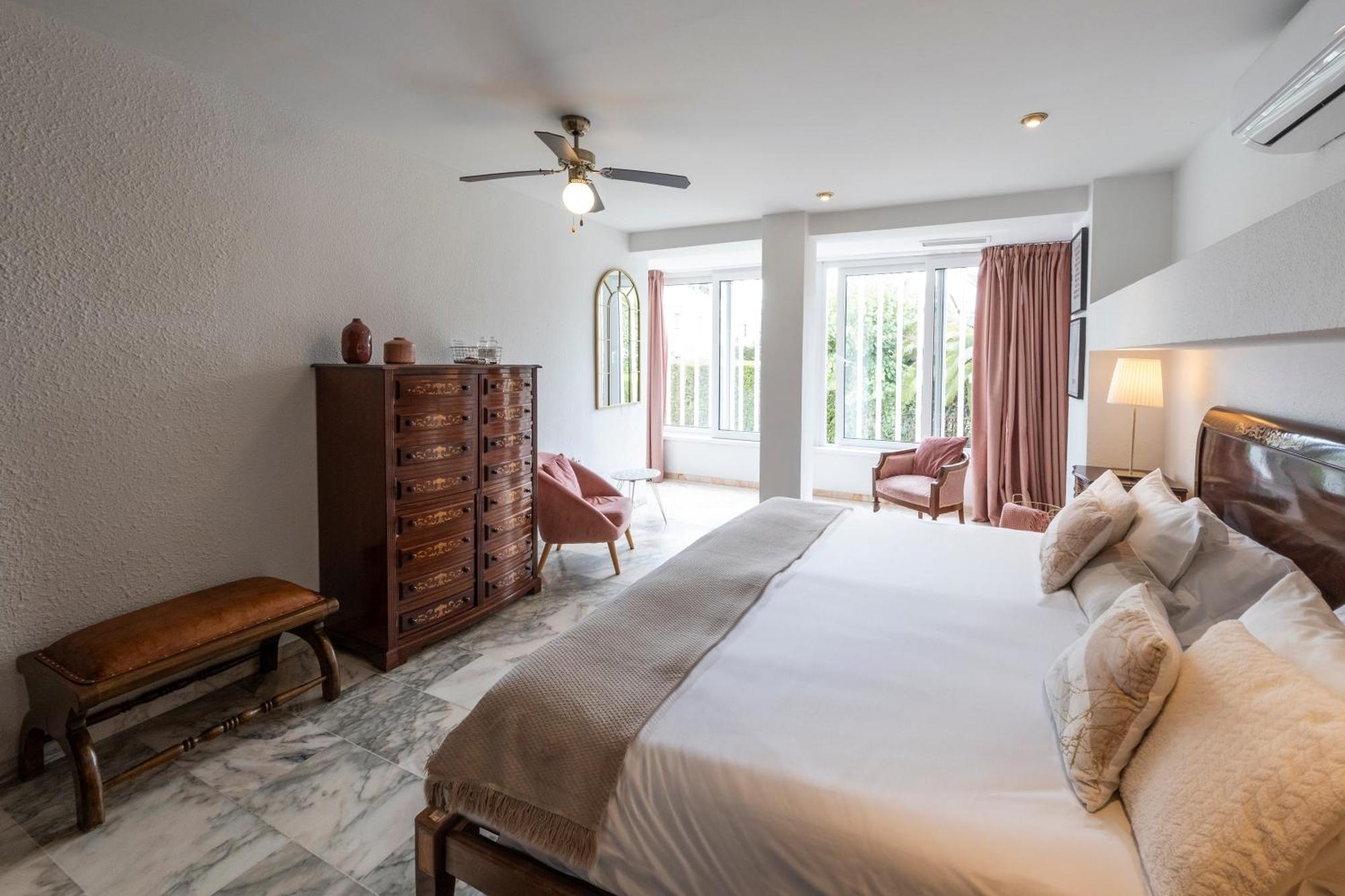 Casa Arena Sevilla Bed & Breakfast Tomares