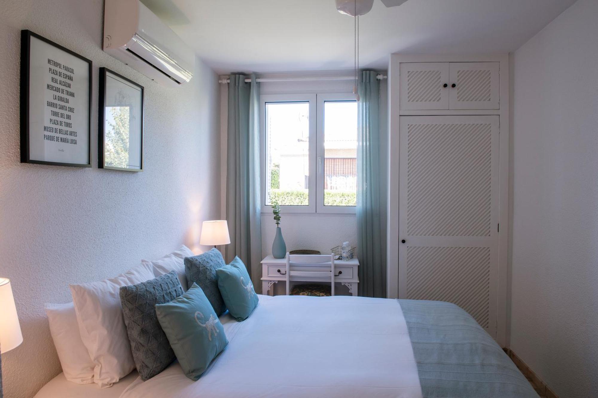 Arena Sevilla Bed & Breakfast Tomares