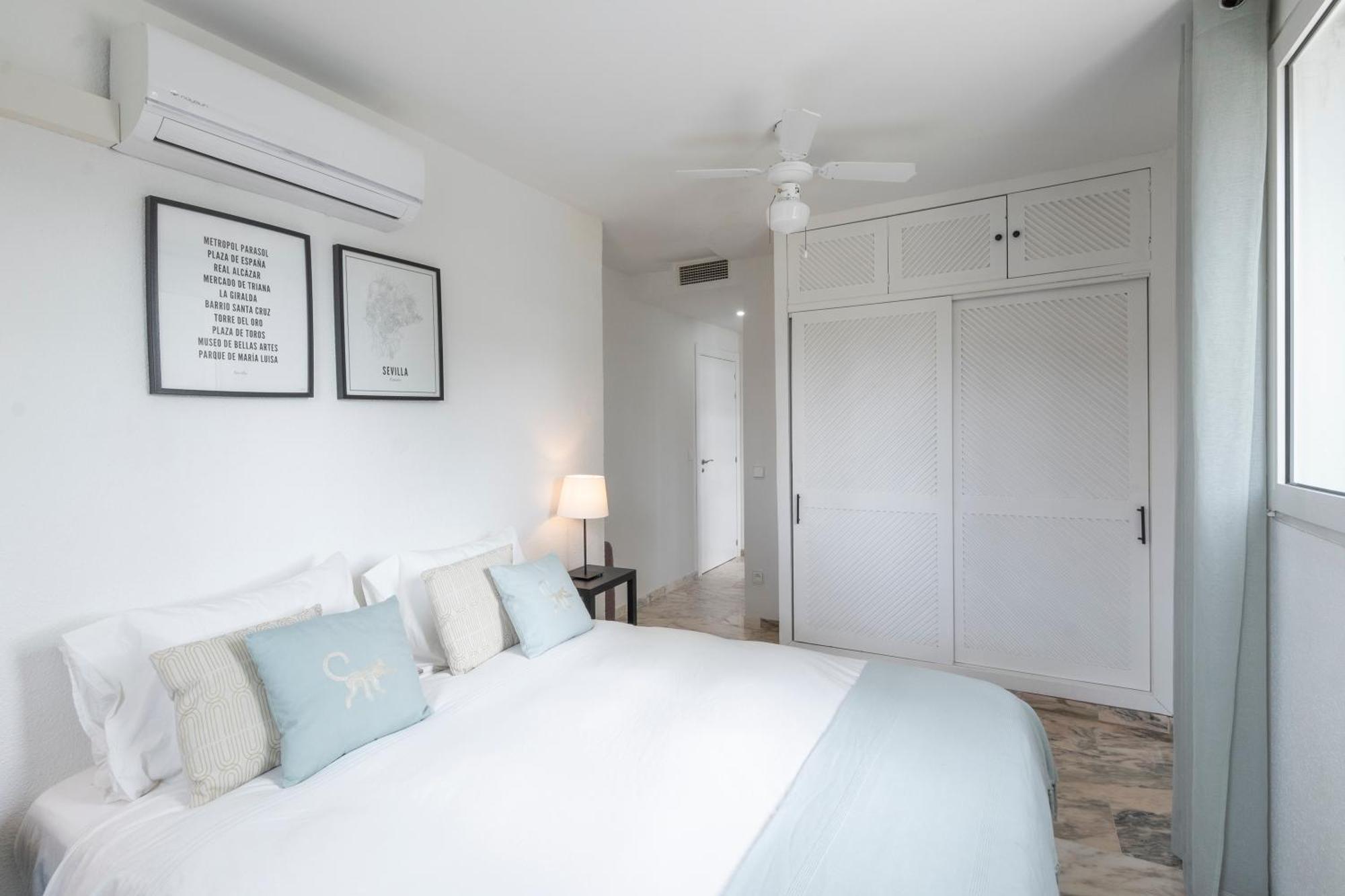 Arena Sevilla Bed & Breakfast 3*